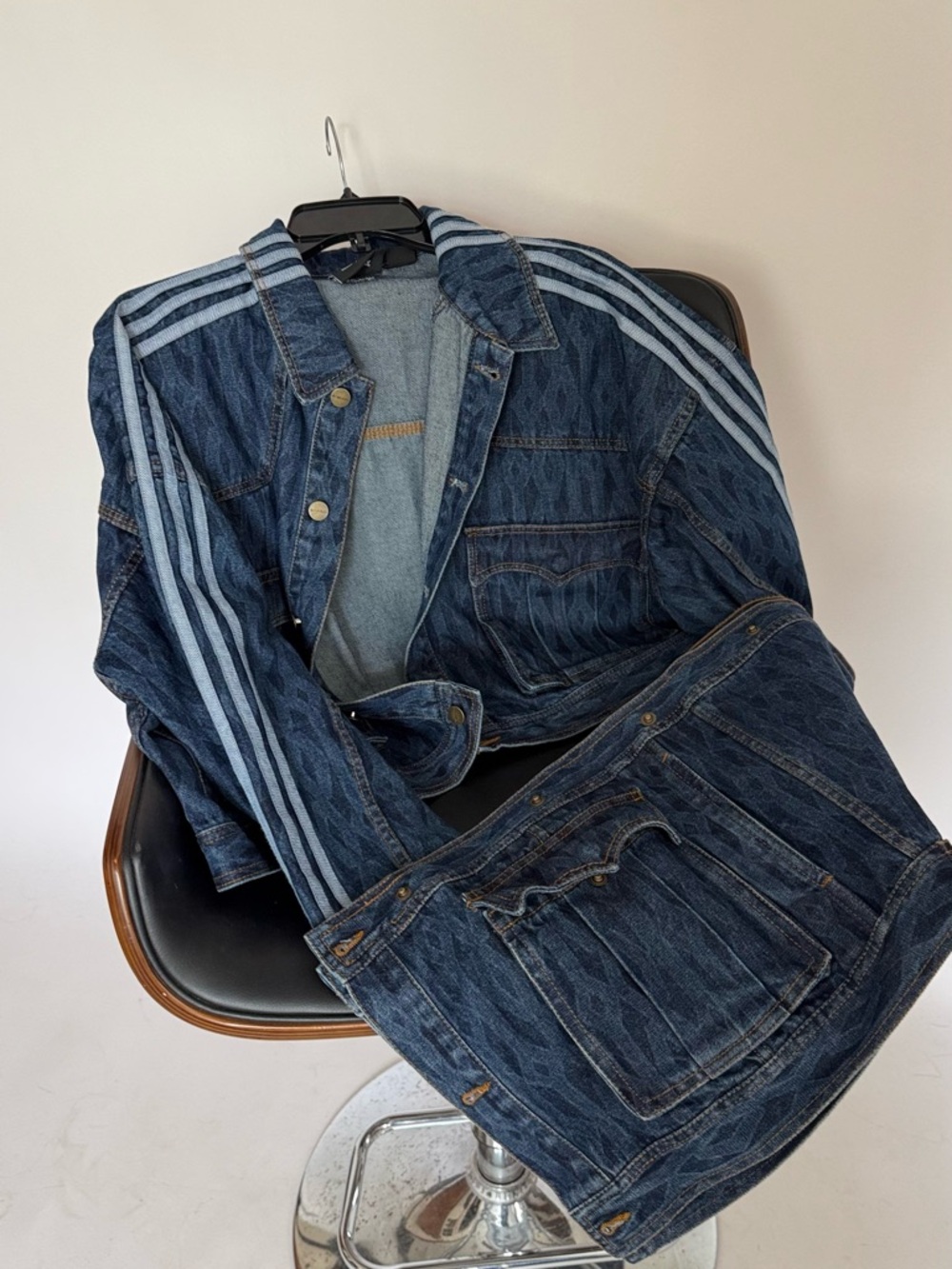 Adidas X IVY PARK Denim Jacket with Light Blue Striped Sleeves - Picture 6 of 6